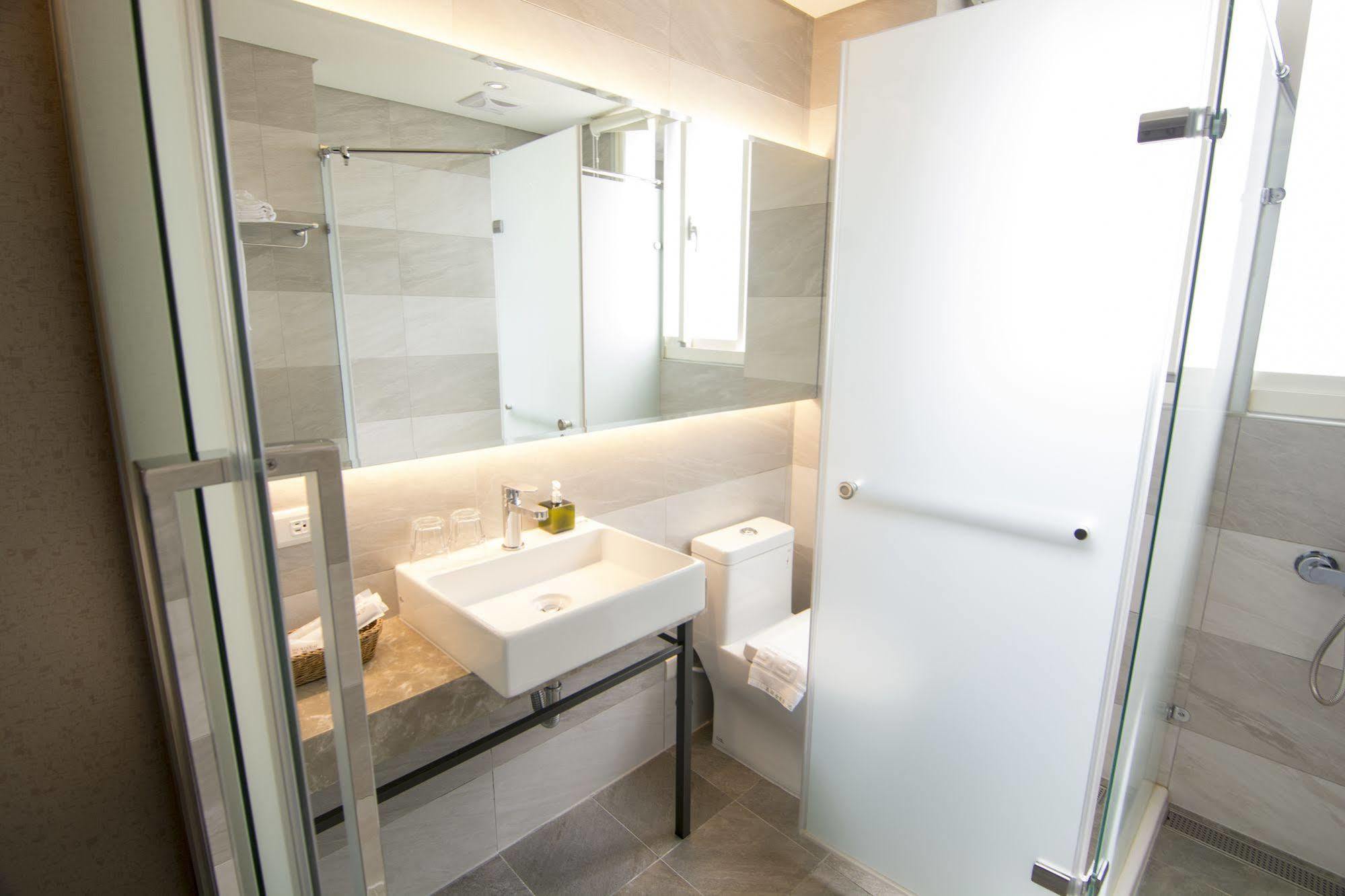 O2 Hotel Taipei Main Station Ngoại thất bức ảnh
